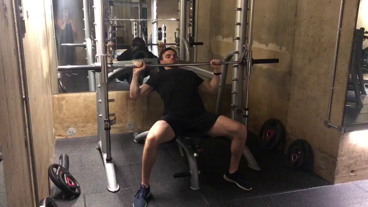 45 Degree Incline Smith Machine Press - YouTube