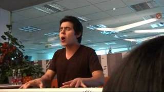 David Archuleta Acoustic in Hong Kong - "Crush"