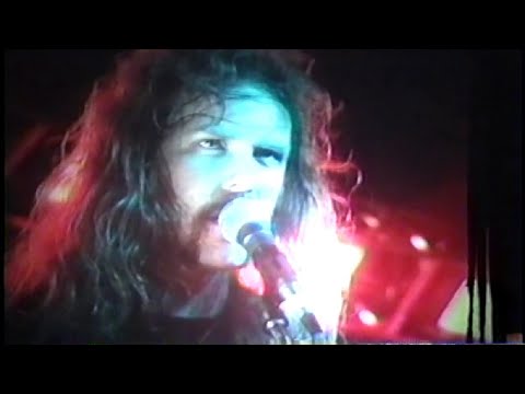 Metallica - Live in Cuyahoga Falls, OH (1992) [720p60fps Upscale]