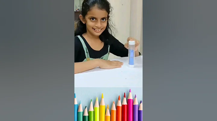 Sand Clock ⌛️#minhwacuties #diy #diycrafts #ytshorts #5minutecrafts #viral #trending #recyclecraft