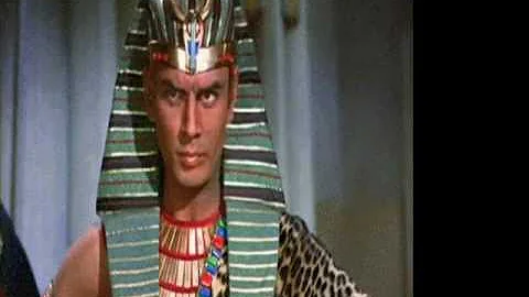 Yul Brynner - Mad About The Boy