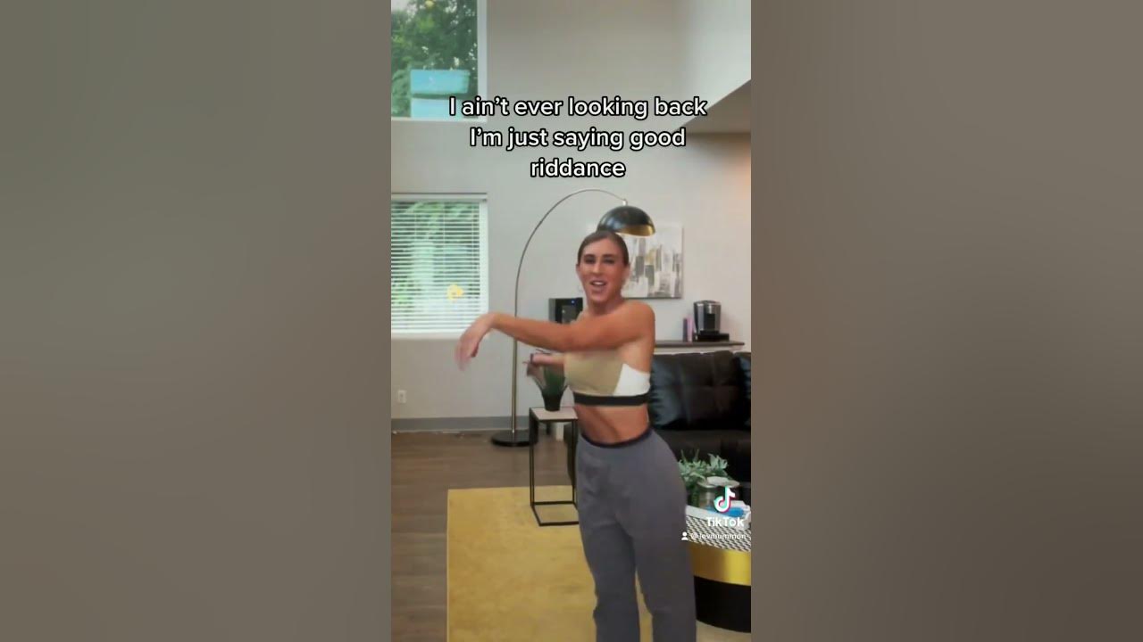 There’s a dance to #GoodRiddance just FYI #dance #shorts #short #youtubeshorts