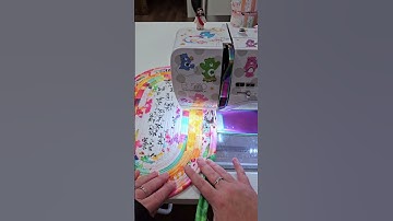 These colorful Jelly-Roll Rug placemats are Oregon bound. 💖Fabric: Playgrounds Jelly Roll by Moda