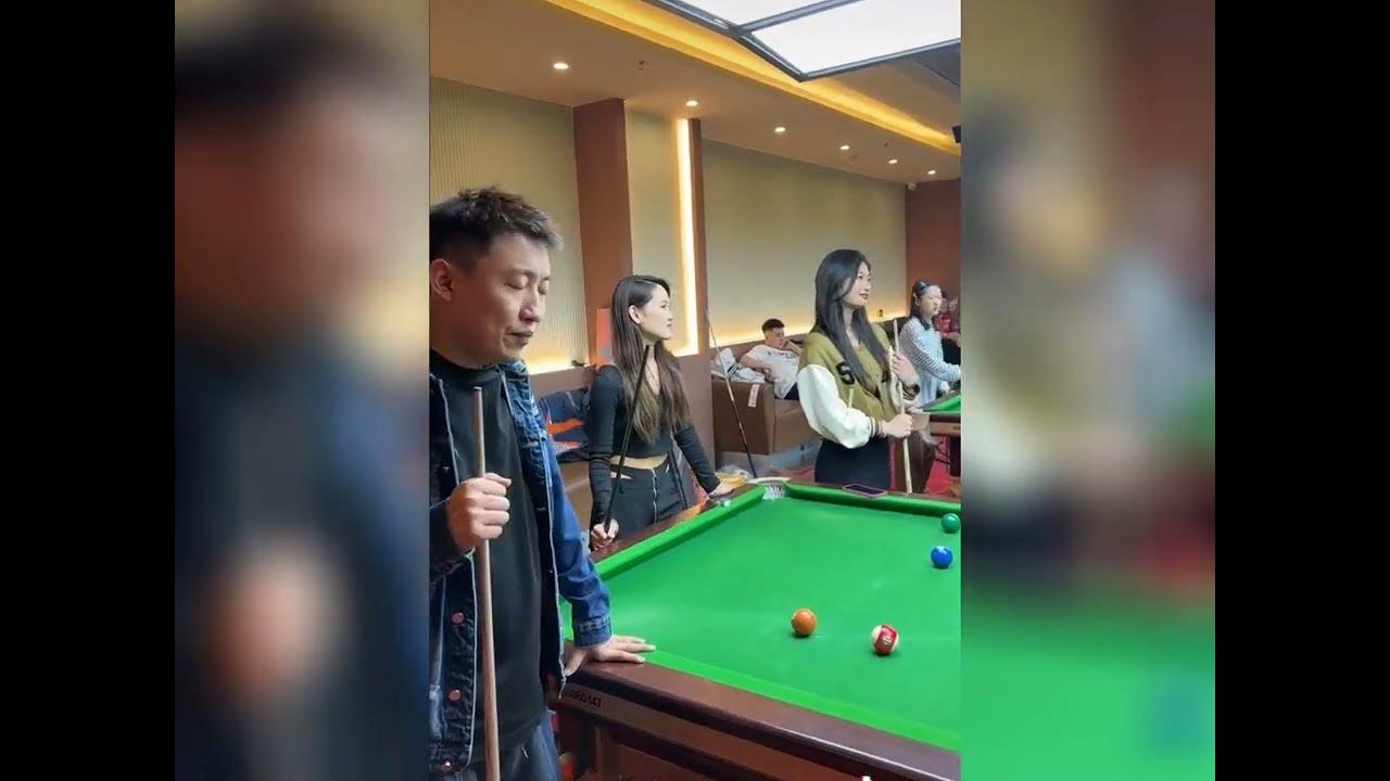 Funny Snooker Amazing Unbelievable Snooker Trick Shots Compilation