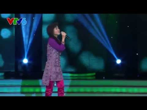 scandal Đồng Lan - Lá Xanh bị chê thậm tệ vì hát láo