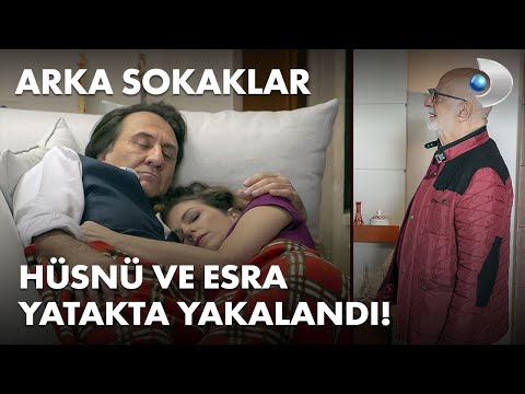 Hüsnü ve Esra yatakta yakalandılar! - Arka Sokaklar 568. Bölüm