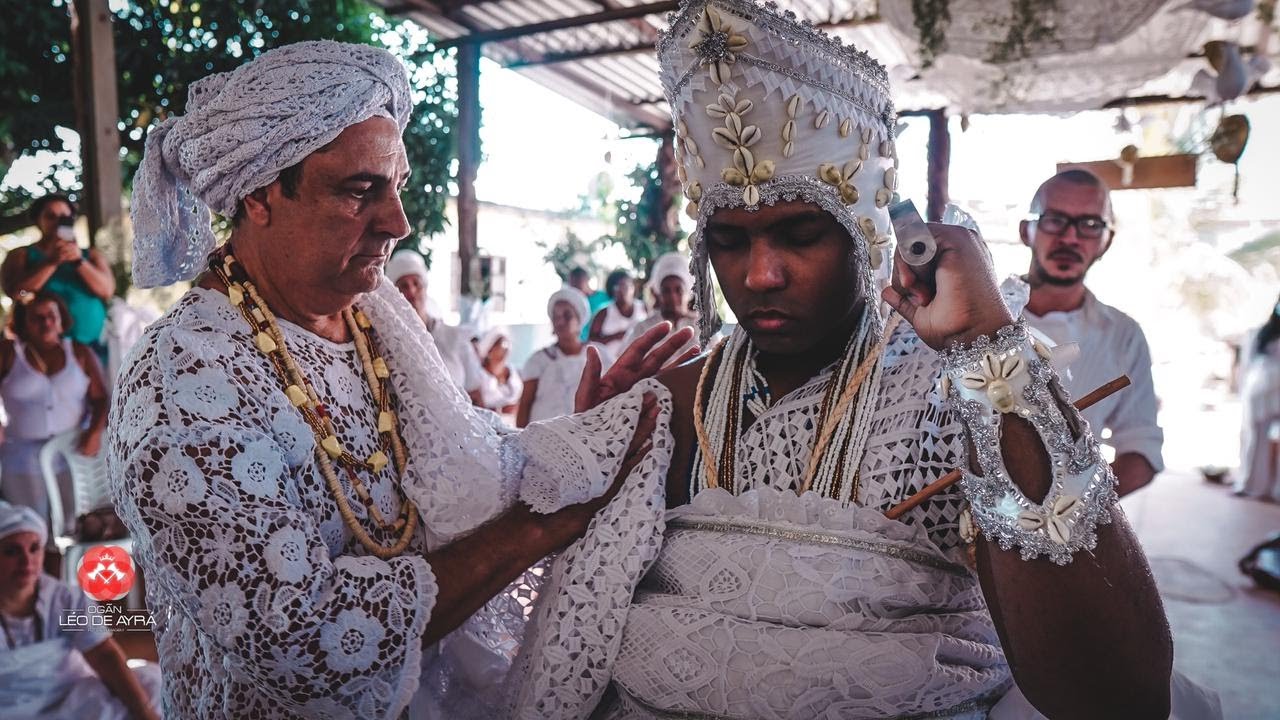 Kubata Ya Muka Ivhi - Nhomumba Mugi - Muzenza Kyaloge e 3 anos de Kota Simbelewa ( COMPLETO )