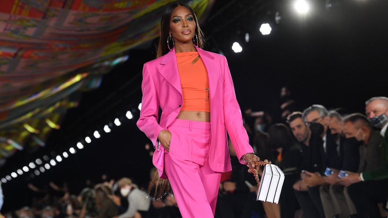 First Look At Versace Spring Summer 2022 At Milan Fashion, 50% OFF