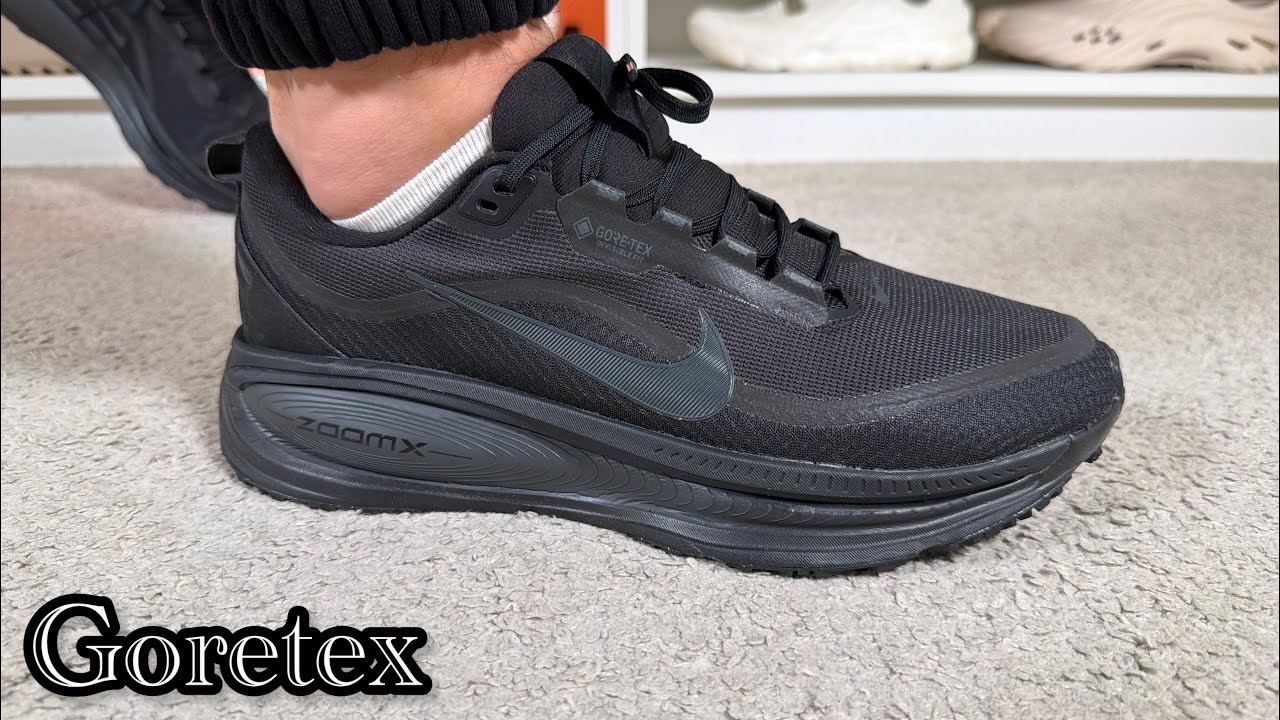 Nike Vomero 18 Goretex Review& On foot - YouTube