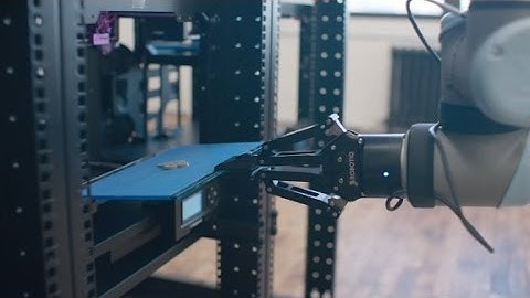 3D printers + robots = manufacturing