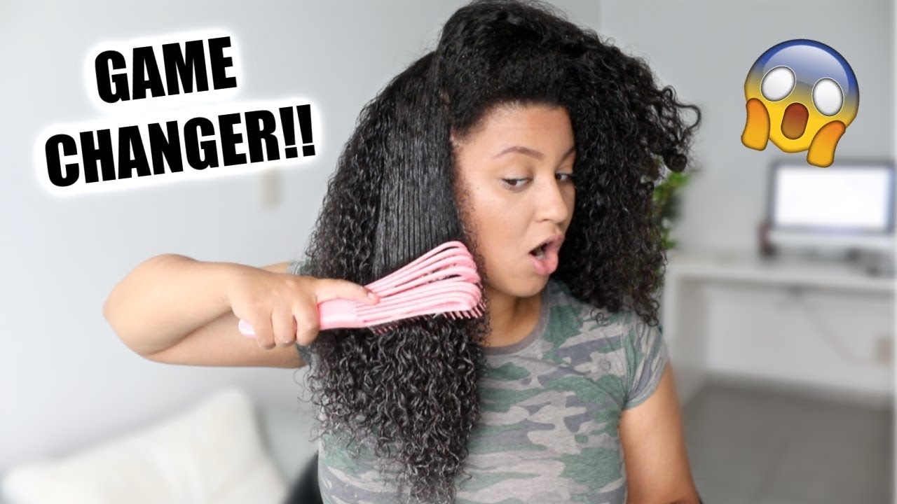 Curl Brush | Brush for Defining Curls & Detangling Natural Hair