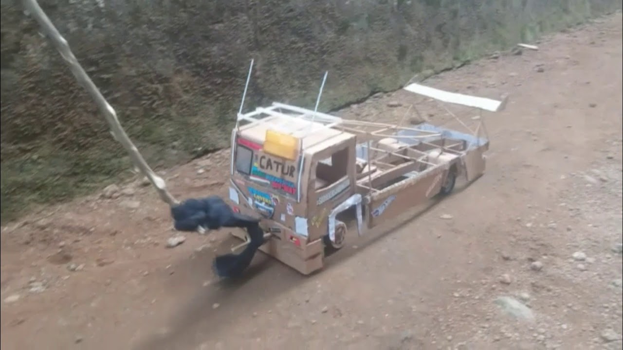  Miniatur  truk  oleng parah YouTube