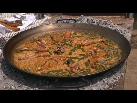 Recette La Veritable Paella Espagnole Meteo A La Carte Youtube