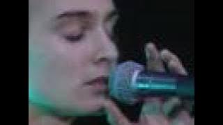 Roger Waters & Sinead O'Connor - Mother