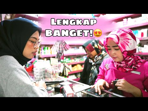 hai girls,, akhirnyaaaa setelah pixy upload foto produk terbarunya yaitu seri make it glow, aku lang. 