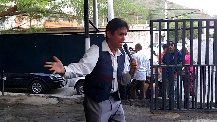 Alfredo Maza en vivo - popurri de Reynaldo Armas -...