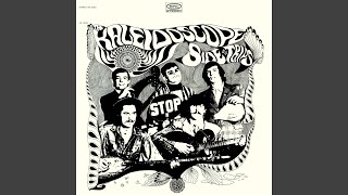 Watch Kaleidoscope Come On In video