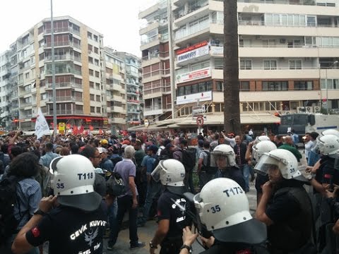 İzmir'deki Ankara Protestosunda Olay çıktı: 30 Gözaltı