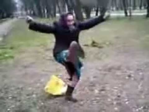 ბებო მაგრა უბერავს \"ტეჩნოზე\"