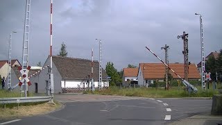 Spoorwegovergang Elsnigk D Railroad Crossing Bahnübergang