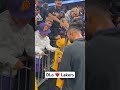 Dangelo russell shows love to lakers fans in phoenix
