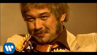 Divokej Bill - Čmelák (Official Video) chords