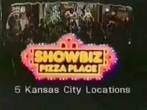 Showbiz Pizza Place Commercial (1981) - YouTube