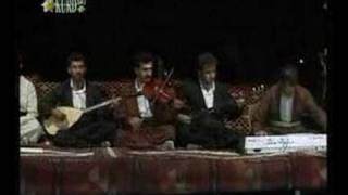 Beşi̇r Pale Kezi̇zer