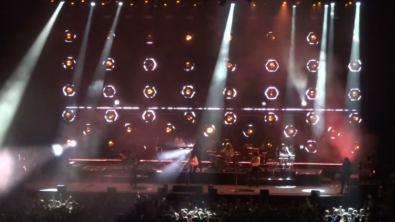 At most a Kiss / Charlamagne Blossoms Manchester AO Arena 180921