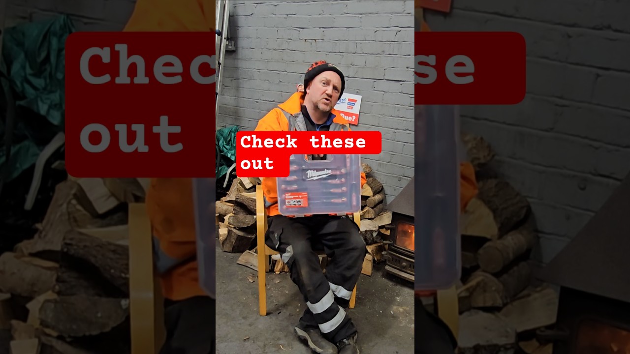 Механик делает обзор набора отверток Milwaukee @Autocaremobile 