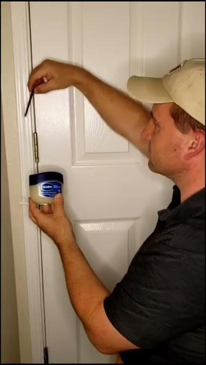How to fix a squeaky door