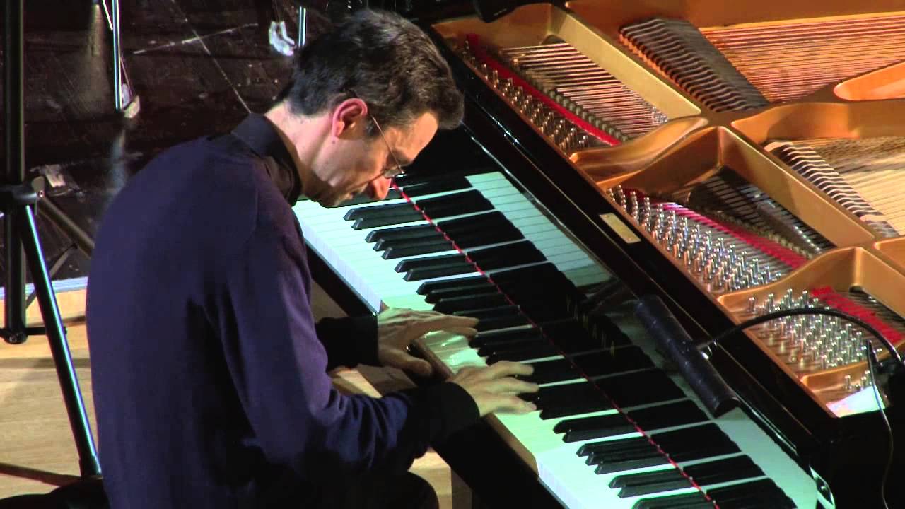 Andrea Bacchetti - Suite Inglese n°2 in la minore - J. S. Bach