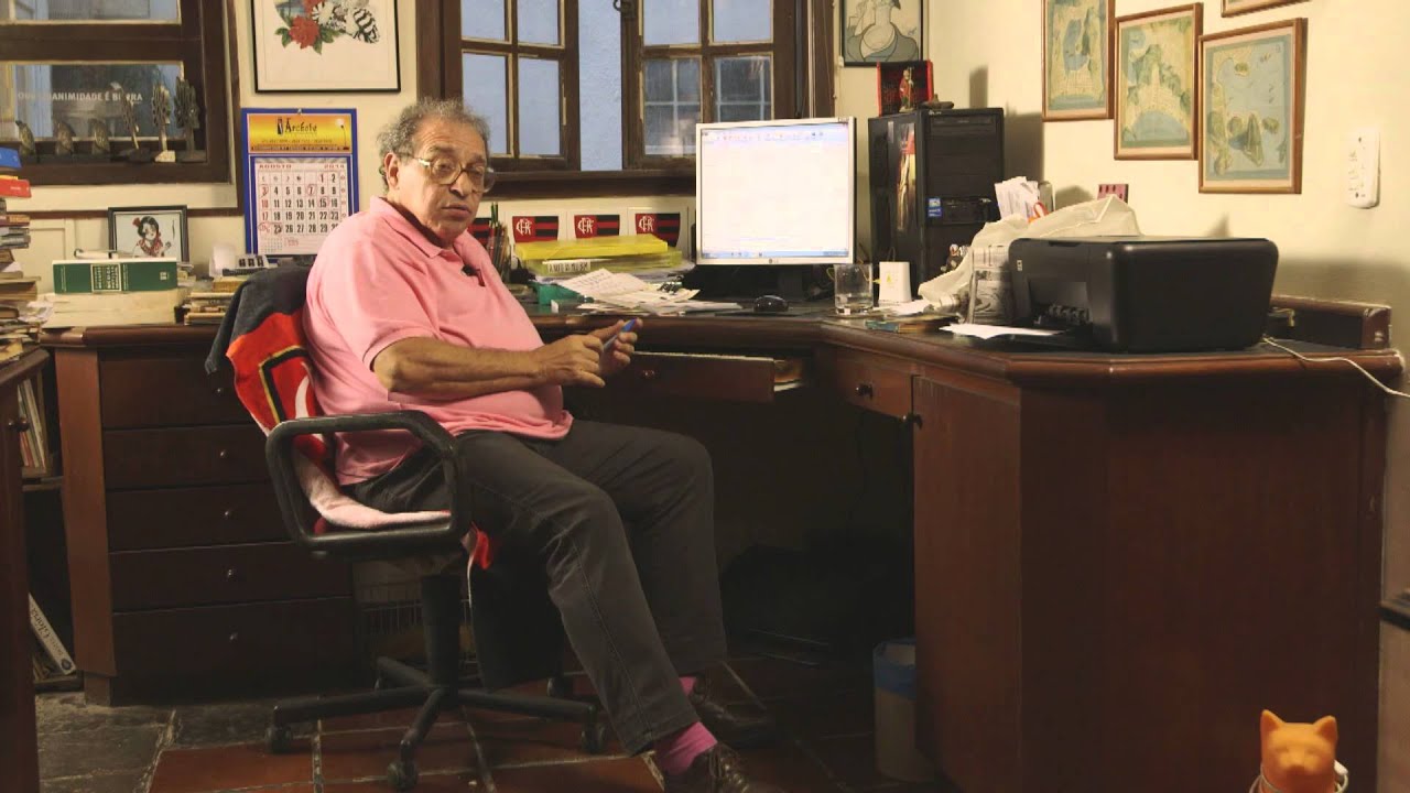 Ruy Castro apresenta o seu local de trabalho | Super Libris