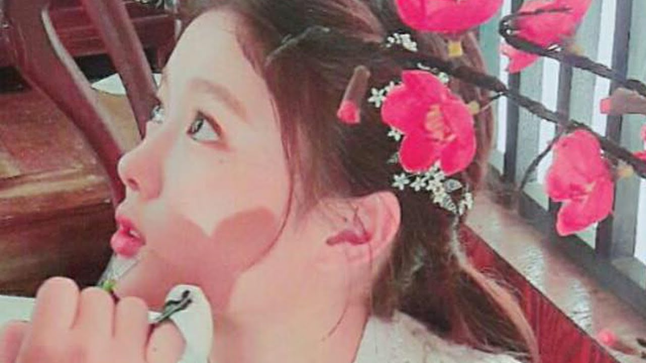 Kim Yoo Jung  She's back with her healing smile!😚