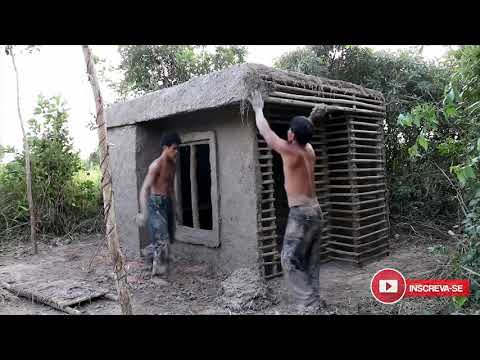 Vídeo: Construir uma casa de um bar com as próprias mãos é real