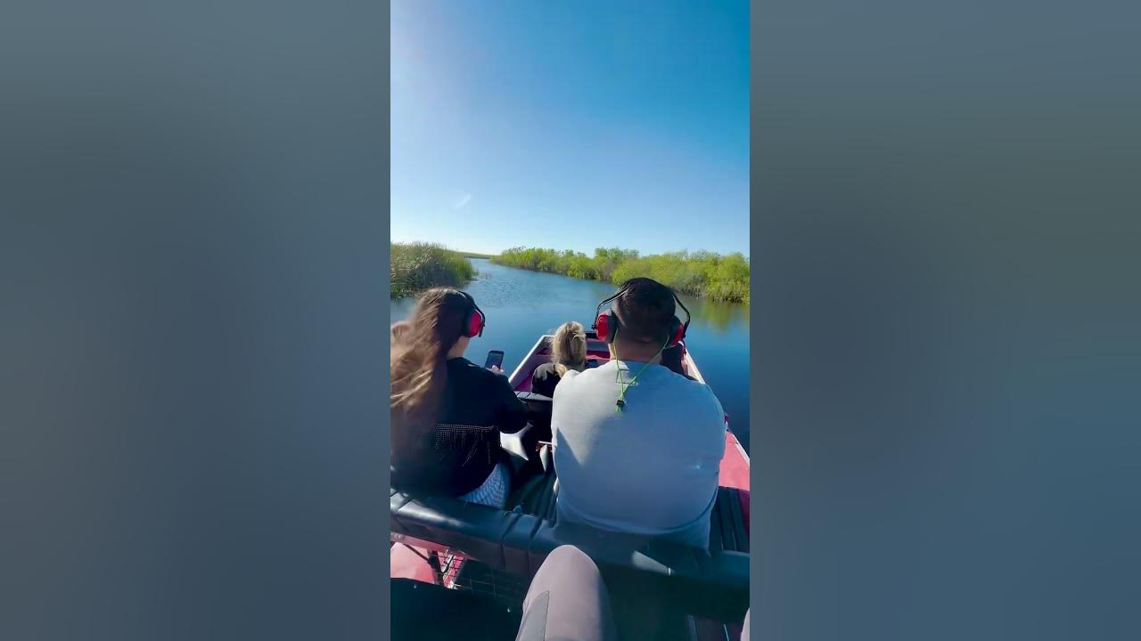 Airboat Tour through the Florida Everglades 🚤 🍃