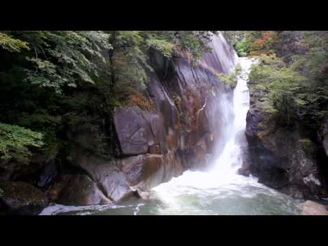 昇仙峡:仙娥滝　［きまぐれラジコン空撮］