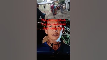 Thầy trò sư Minh Tuệ bộ hành khất thực sáng 22/2