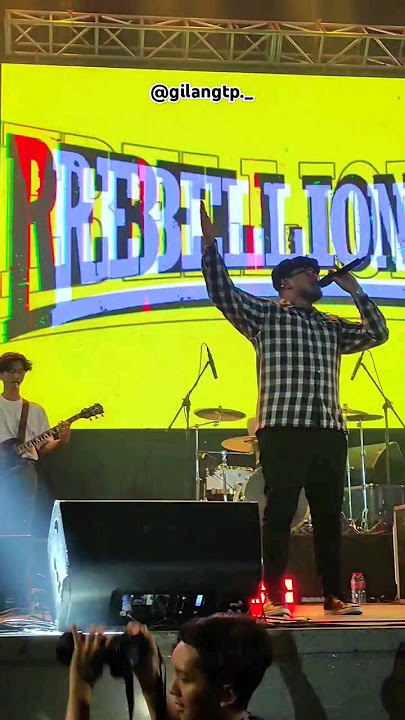 Rebellion Rose - Libertas live ruang gembira surabaya #rebellionrose #comrades #surabaya #music