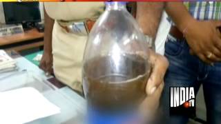 Cobra venom worth Rs 3 cr seized in Mumbai