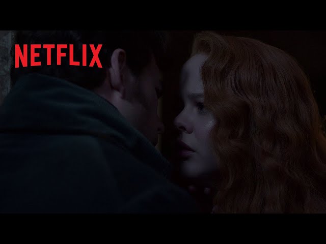 Penelope and Colin Kiss for the First Time | Bridgerton | Netflix class=