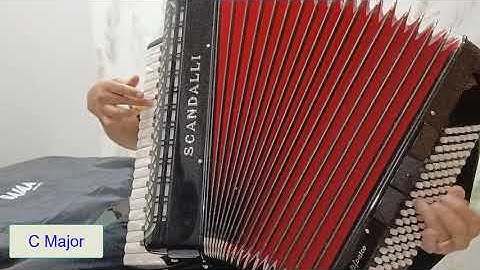 Accordion lesson (C-Major Scale Song)