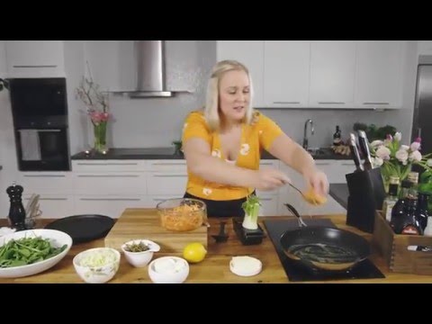 Video: Monica Sallad Med Skinka Och Ost: Ett Steg-för-steg Recept Med Ett Foto