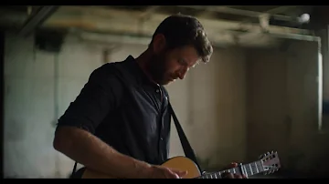 Brett Eldredge - Good Day (Paris Acoustic Sessions)