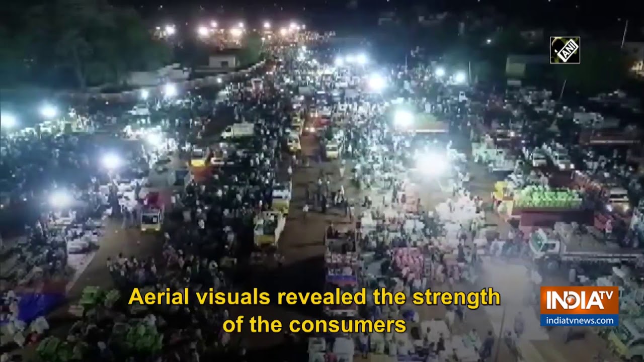 Aerial visuals show people swamping vegetable market in TN`s Tiruchirappalli