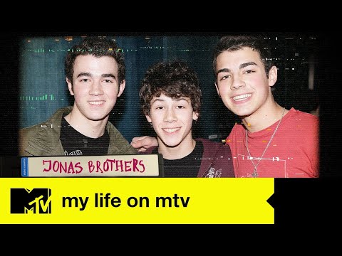 Video: Hoe Jonas Brothers beroemd werden?