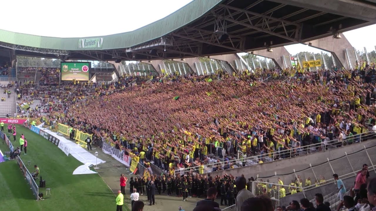 Clap clap FC Nantes ancien, football, fcna, modèle Allez les canaris