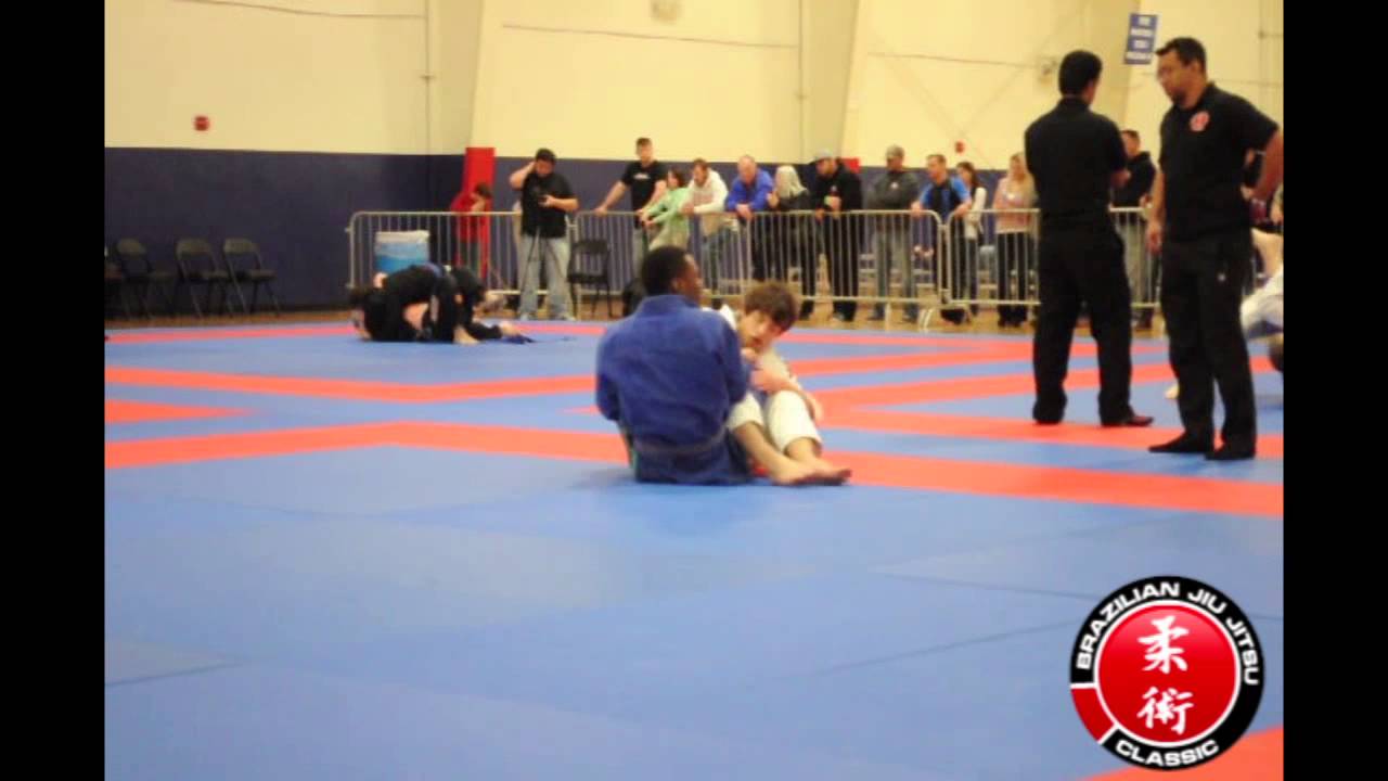 Dallas Open 2014 - Kevin Cordova (Gracie Barra) vs  Wesley Preston (Team Soliz BJJ)