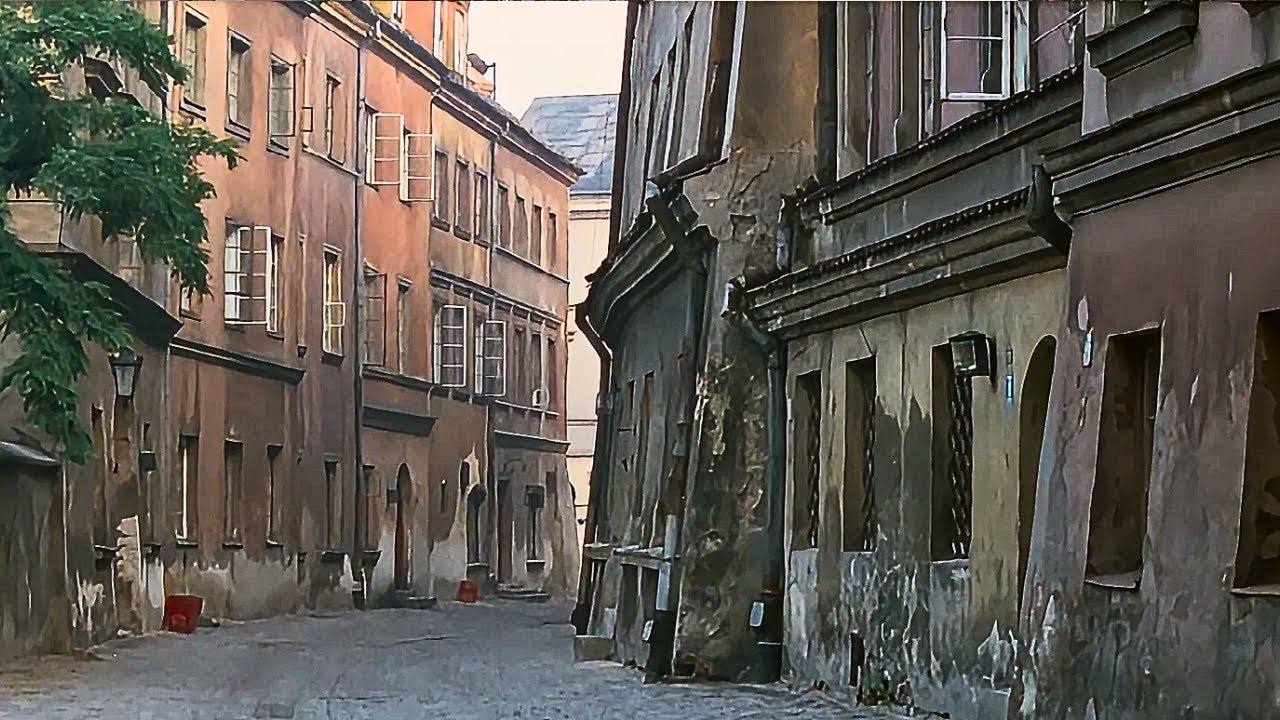 Opustoszały Lublin w niedzielny poranek w 1979 roku [HD/AI upscaled]