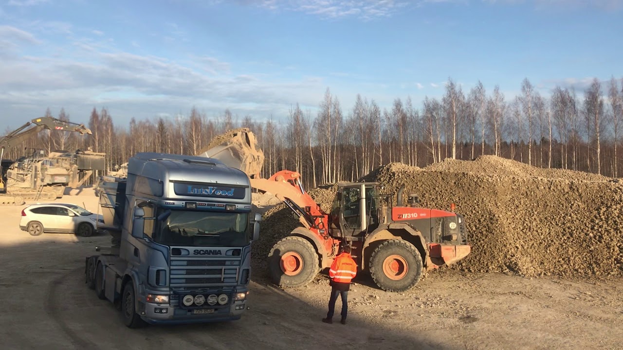 Hitachi laadur ZW310 tööl VKGs